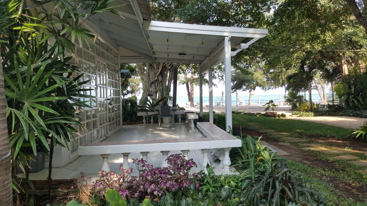 Вилла Baan Kratom Tong By The Sea Ча-Ам Экстерьер фото